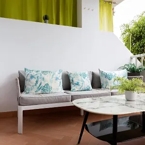 the-monkey-house-apartment-a-jungle-of-comfort.in-canary-islands.com/